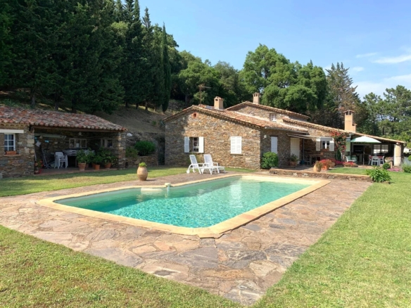 2 Bedroom Villa/House in La Garde Freinet 16