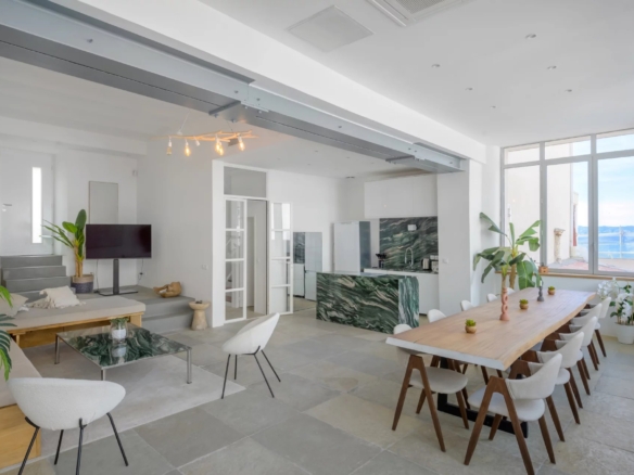 4 Bedroom Villa/House in Marseille 26