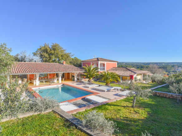 4 Bedroom Villa/House in Lorgues 5
