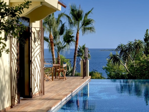 4 Bedroom Villa/House in Cannes 28
