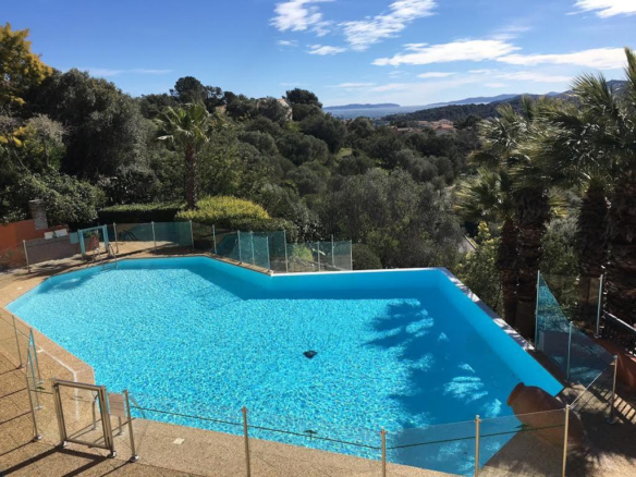 3 Bedroom Apartment in Bormes Les Mimosas 32