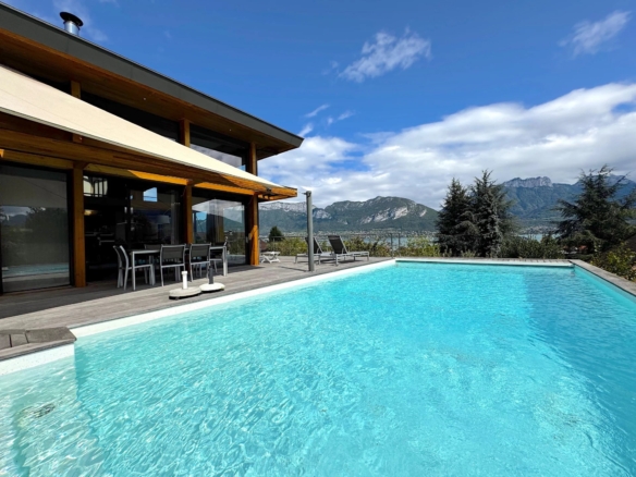 5 Bedroom Villa/House in Sevrier 30