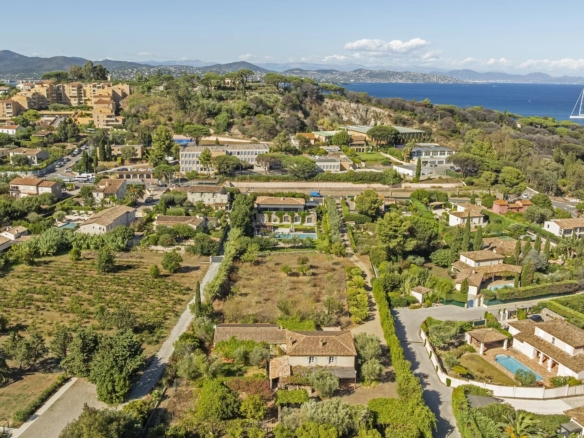 7 Bedroom Villa/House in Saint Tropez 30