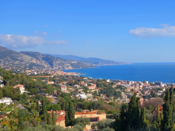 4 Bedroom Villa/House in Roquebrune Cap Martin 36