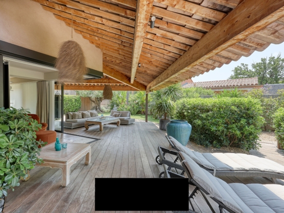 4 Bedroom Villa/House in Six Fours Les Plages 6