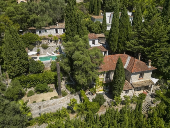 9 Bedroom Villa/House in St Paul 30