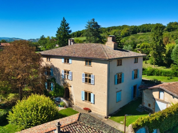 6 Bedroom Villa/House in Chazay-d'azergues 28