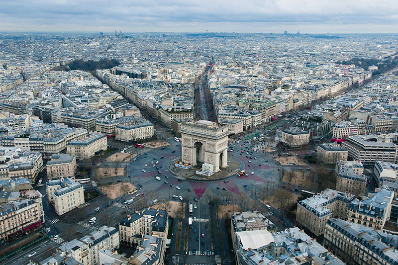 Paris Premier Service 28