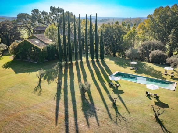 9 Bedroom Villa/House in Avignon 16