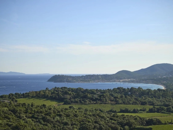 4 Bedroom Villa/House in La Croix Valmer 16