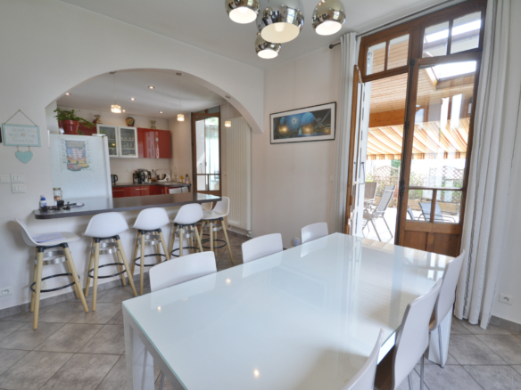 5 Bedroom Villa/House in Annecy 26