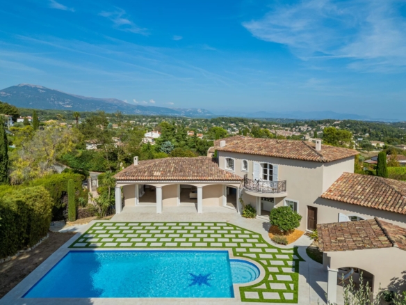 5 Bedroom Villa/House in Valbonne 10