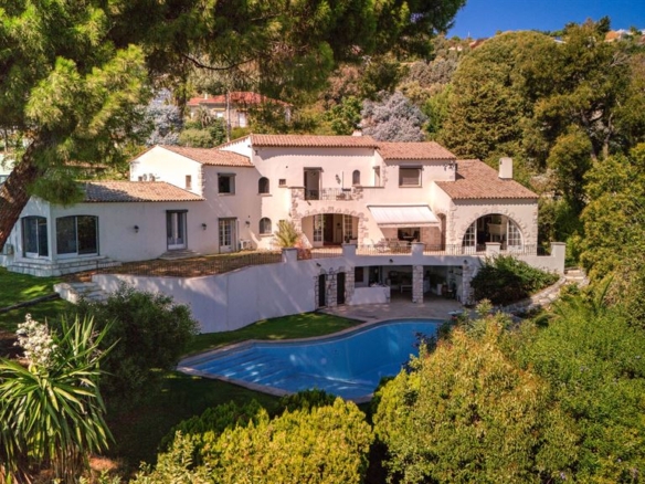 5 Bedroom Villa/House in Le Golfe Juan 8