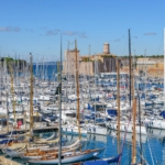 2 Bedroom Apartment in Marseille 22