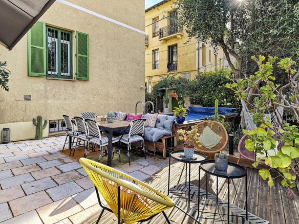 4 Bedroom Villa/House in Nice 7