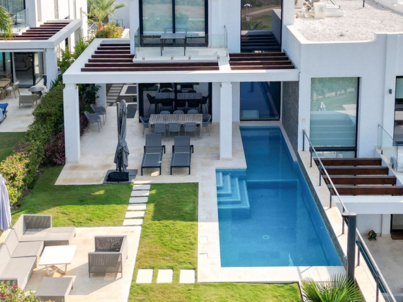 5 Bedroom Villa/House in Cabopino 26
