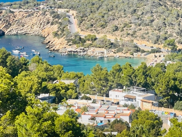 3 Bedroom Apartment in Cala Vadella 22