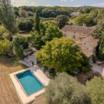 Castle/Estates in Grignan 2