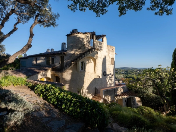 4 Bedroom Villa/House in Mouans Sartoux 16