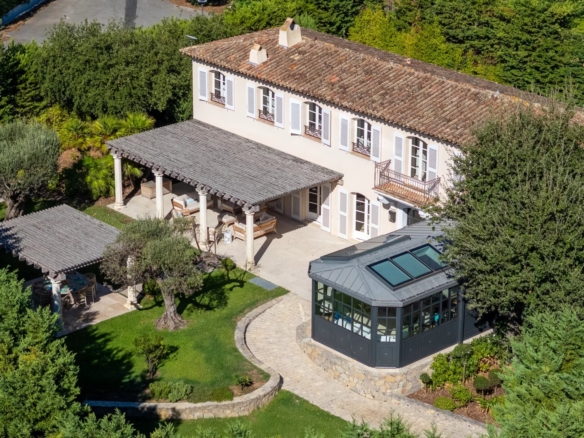 6 Bedroom Villa/House in Grimaud 8