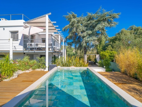 3 Bedroom Villa/House in Mandelieu La Napoule 34