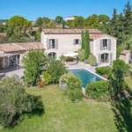 4 Bedroom Villa/House in Maussane Les Alpilles 7