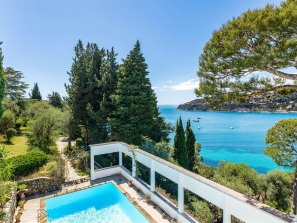 10 Bedroom Villa/House in St Jean Cap Ferrat 16