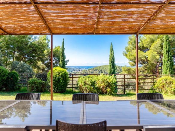 5 Bedroom Villa/House in Ollioules 12