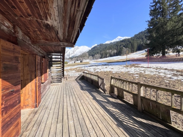 9 Bedroom Chalet in La Clusaz 30