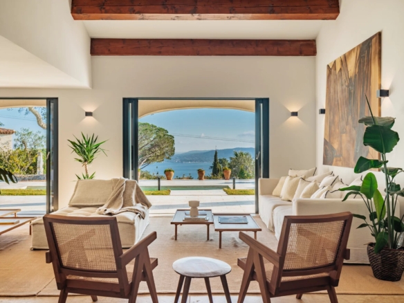 5 Bedroom Villa/House in Grimaud 4