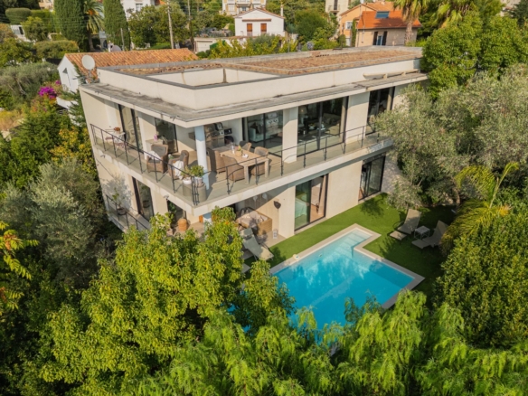 4 Bedroom Villa/House in Le Cannet 2