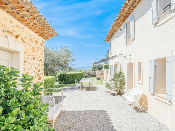 4 Bedroom Villa/House in Tanneron 36