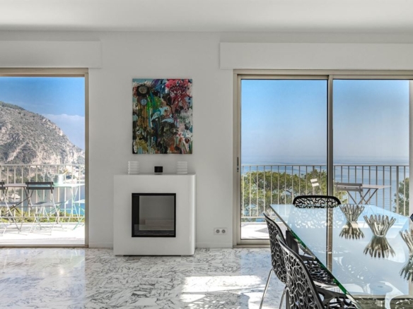 4 Bedroom Villa/House in Eze 26