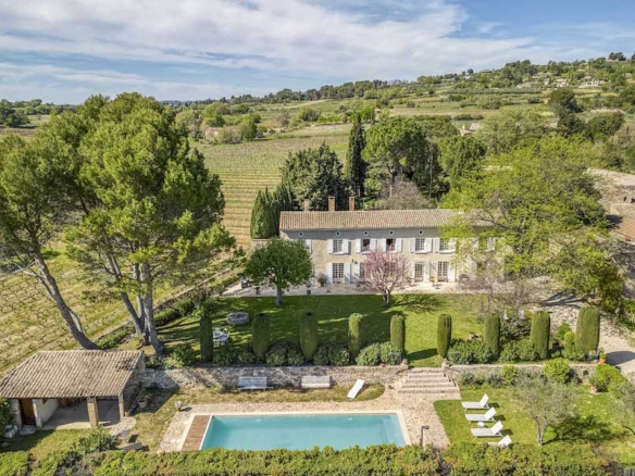 8 Bedroom Villa/House in Vaison La Romaine 26