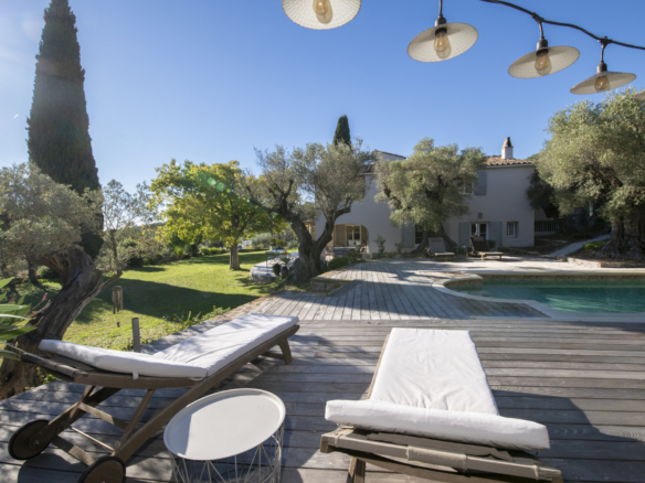 6 Bedroom Villa/House in Sanary Sur Mer 18