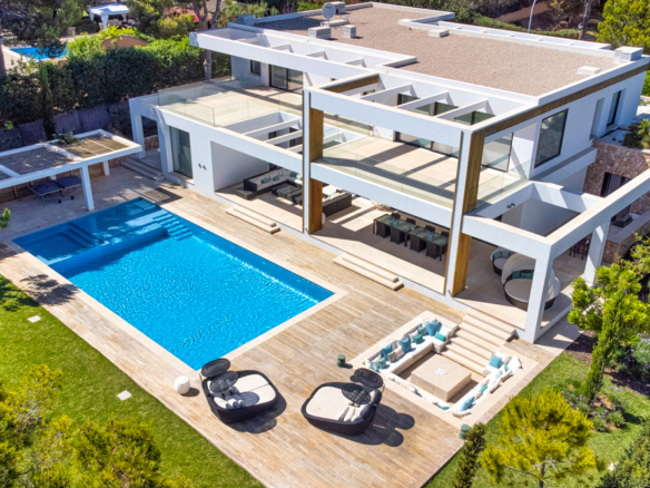 6 Bedroom Villa/House in Santa Ponsa 14