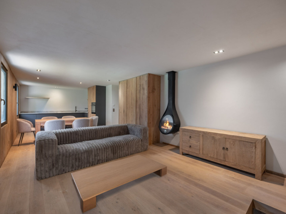 4 Bedroom Apartment in Megeve 36