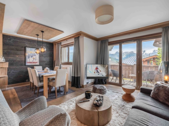 2 Bedroom Apartment in Courchevel 28