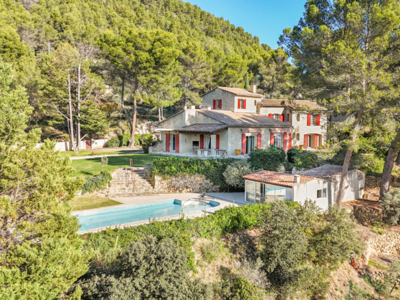 4 Bedroom Villa/House in Beaumes De Venise 34