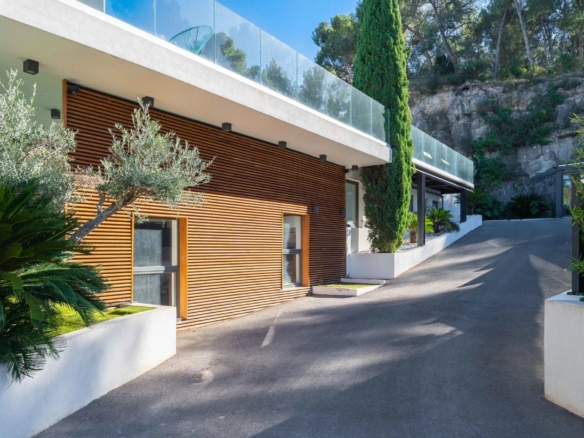 5 Bedroom Villa/House in Marseille 34