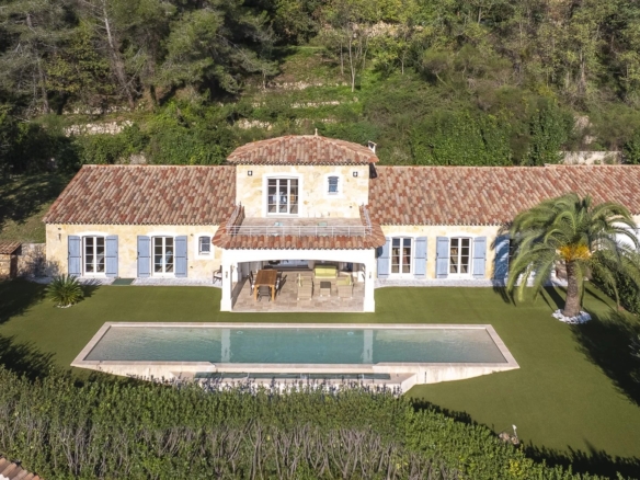 3 Bedroom Villa/House in Le Tignet 34