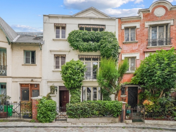 4 Bedroom Villa/House in Paris 18th (Montmartre - Abbesses) 12