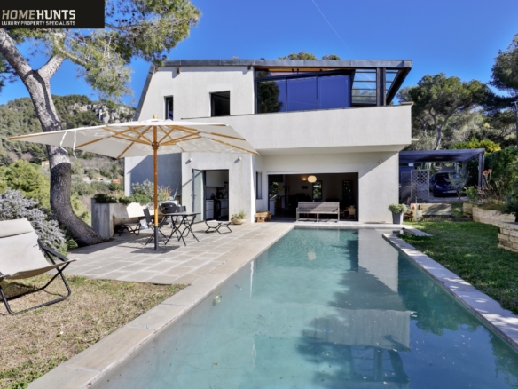 4 Bedroom Villa/House in Nice 12
