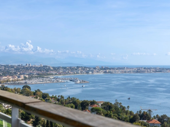 1 Bedroom Apartment in Cannes 18