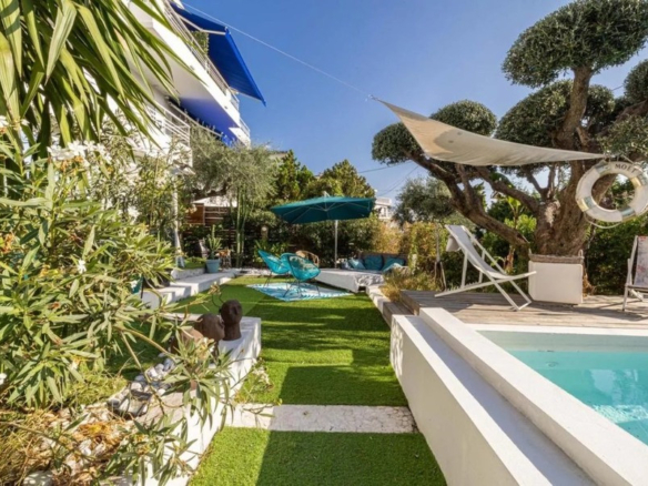 3 Bedroom Villa/House in Nice 32