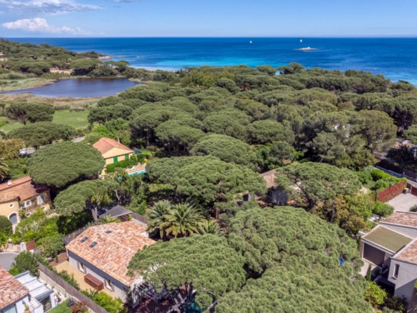 5 Bedroom Villa/House in Saint Tropez 26
