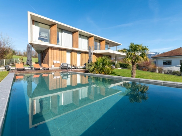 4 Bedroom Villa/House in Annecy 20