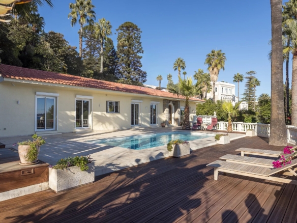 4 Bedroom Villa/House in Cannes 14