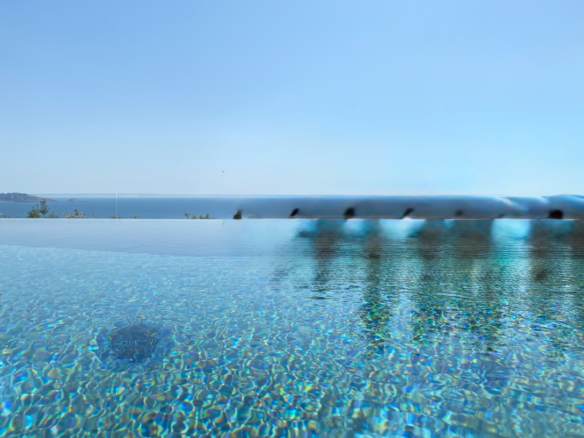 6 Bedroom Villa/House in Marseille 22