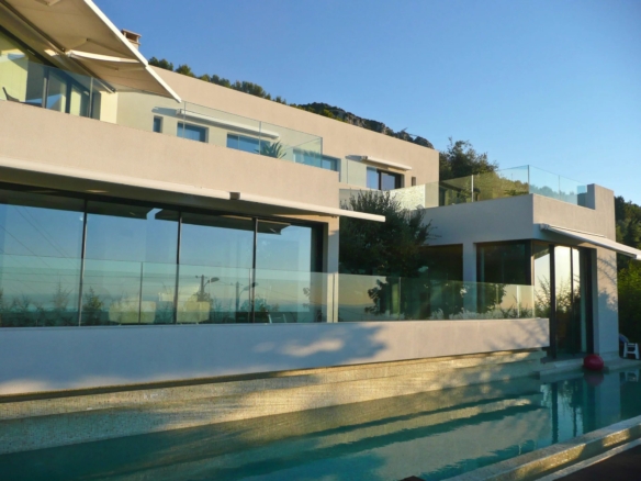 5 Bedroom Villa/House in La Turbie 12